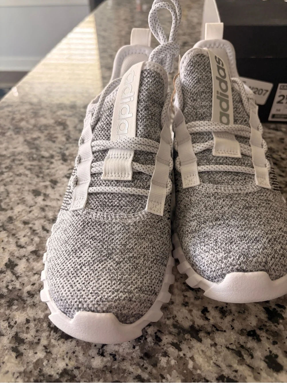 Brand new adidas Kids 2.5 White and Grey Kaptir  FlowK Sneakers